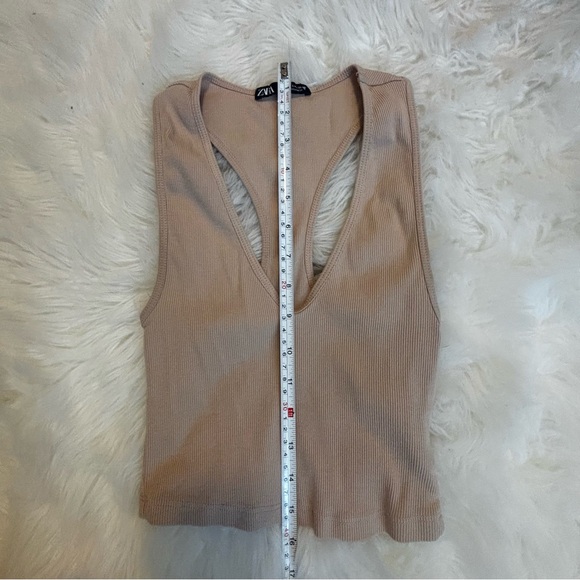 Zara Beige Ribbed Deep V Racerback Tank Top - Picture 3 of 4